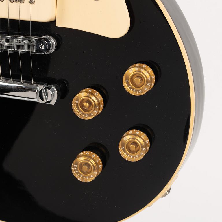Gibson,.