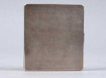 CIGARETTETUI, silver, Mappin & Webb, Birmingham, England, 1924.