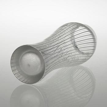 TAPIO WIRKKALA, VAS, glas, "Fölfot" 3215, signerad Tapio Wirkkala Iittala.