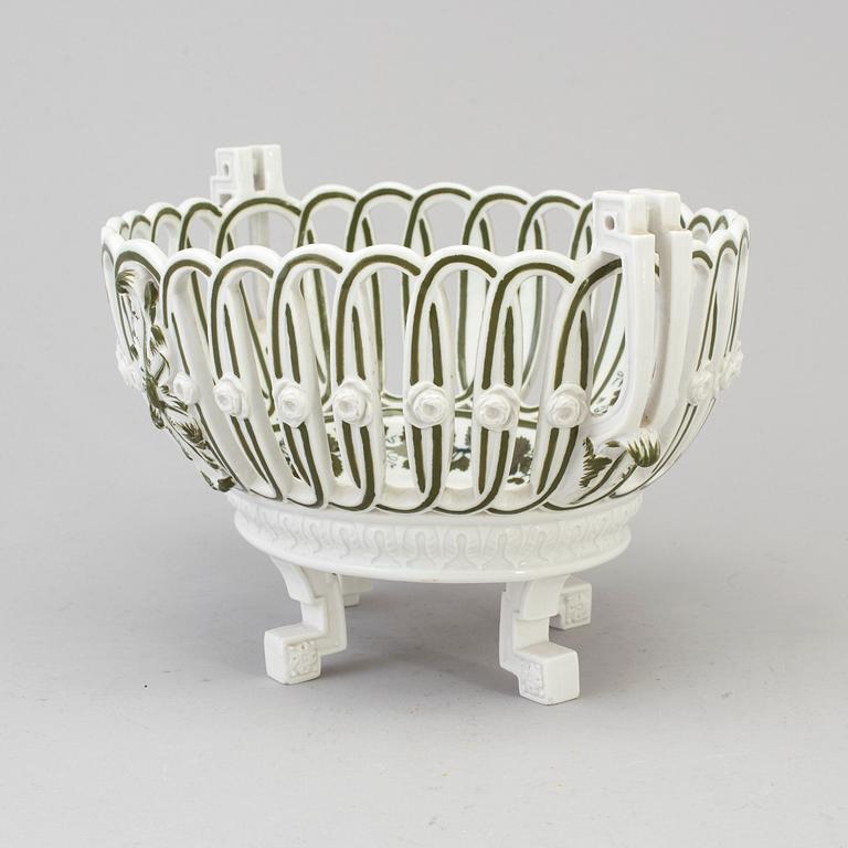 SKÅL, Porslin, Meissen, Tyskland, 1800-talets första hälft.