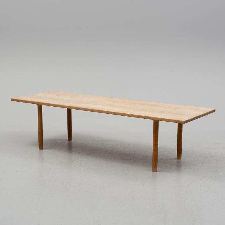 HANS J WEGNER, Soffbord "AT12", Andreas Tuck, Danmark.