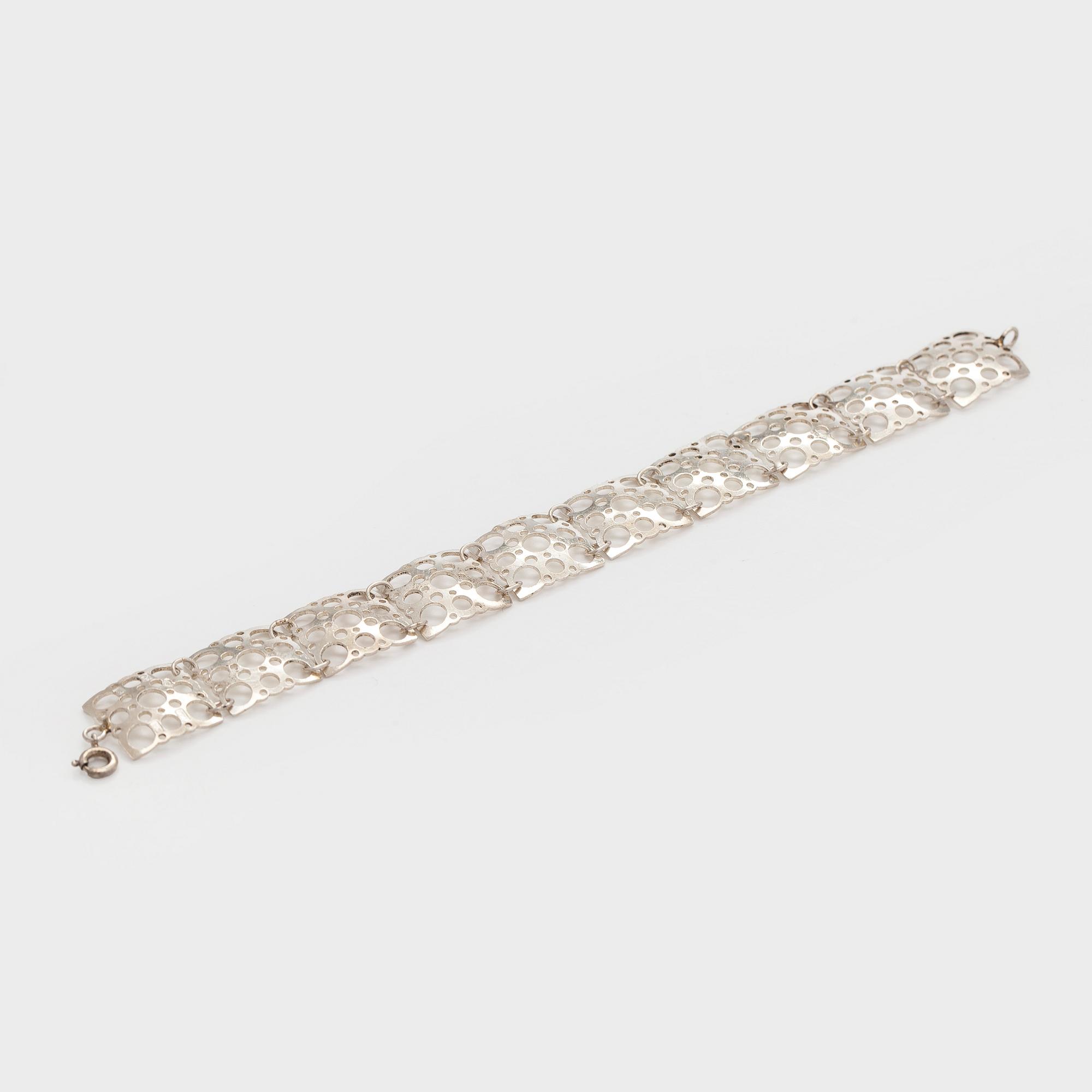 Liisa Vitali, bracelet, "Lace", silver, Wersterback 1971.