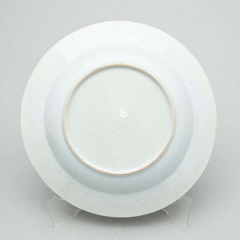 TALLRIKAR, 6 st, porslin, Qingdynastin, Qianlong (1736-95).