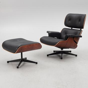 Charles & Ray Eames, fåtölj och fotpall, "Lounge chair", Vitra.