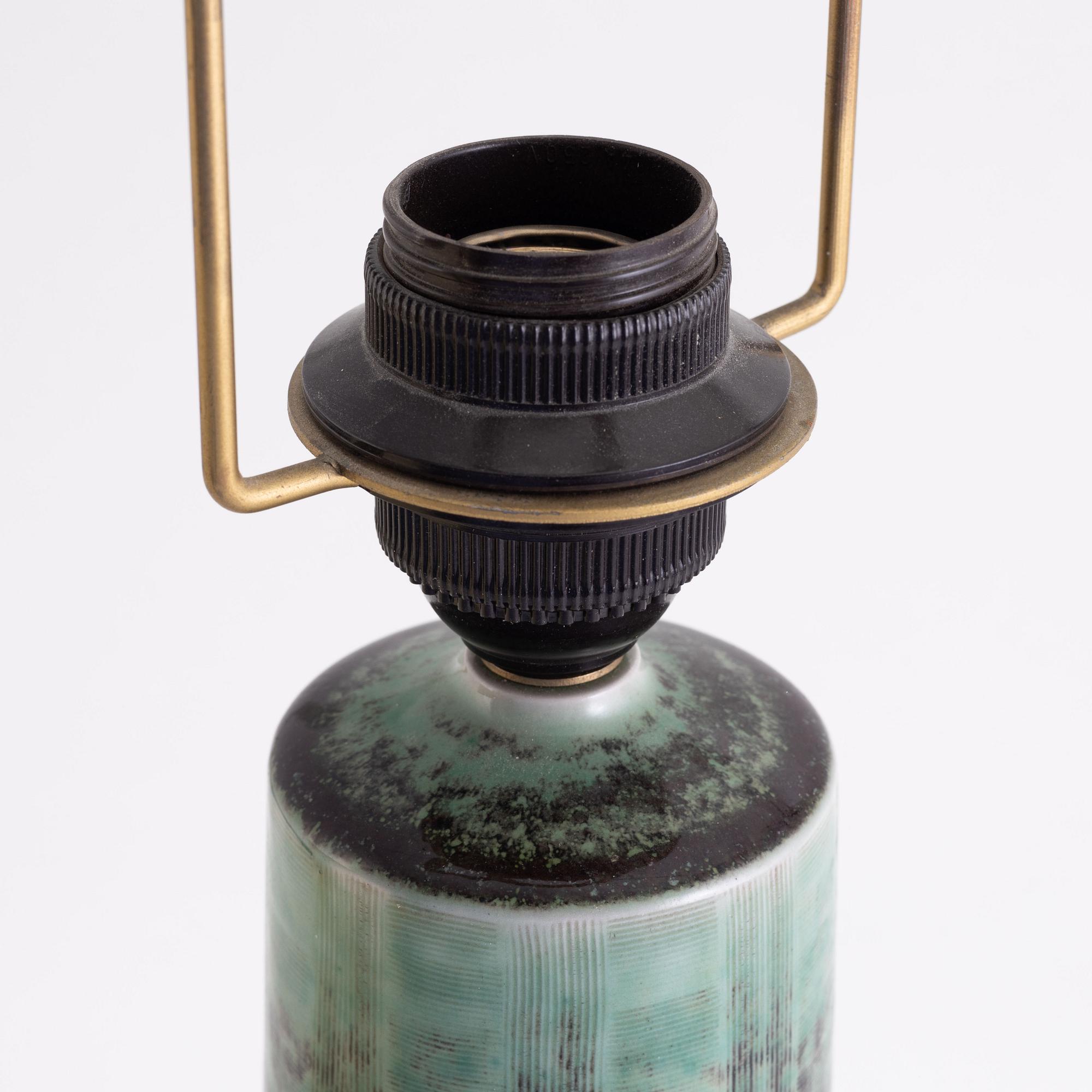 Berndt Friberg, bordslampa, stengods, Gustavsbergs studio 1965.