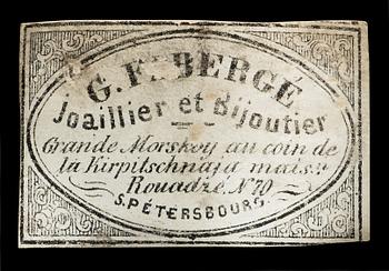 GARNITYR, 5 delar i ETUI, S:t Petersburg 1850-tal. Orginaletuiet märkt Gustav Fabergé.