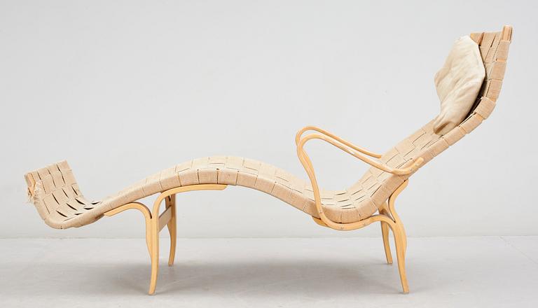 VILSTOL, "Pernilla", Bruno Mathsson, Firma Karl Mathsson 1975.