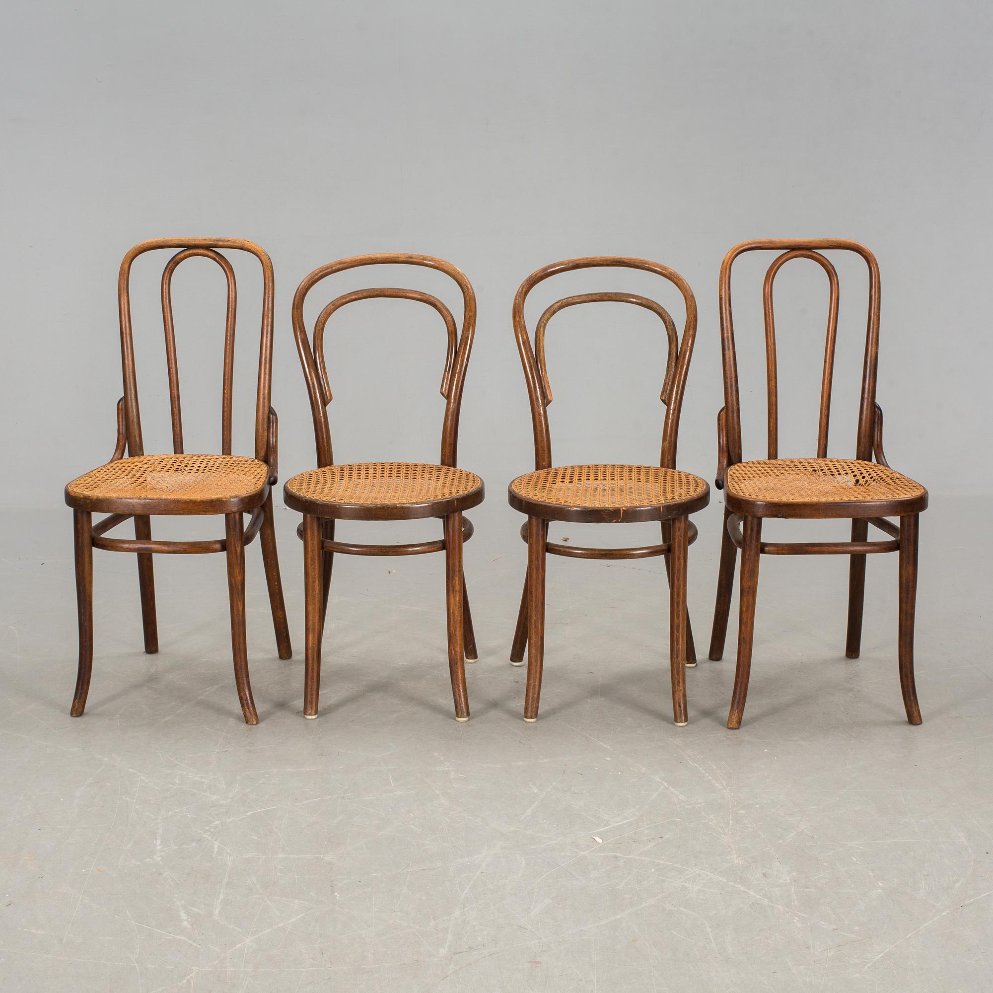 STOLAR, 4 st, bl a Thonet. 1900-talets första hälft.