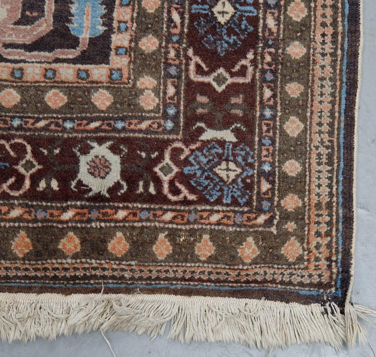 A carpet, semi-antique/Old Ardabil, ca 264 x 272 cm.
