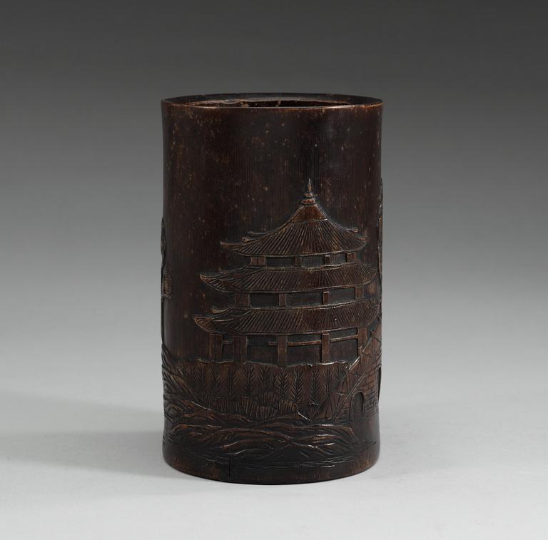 A Japanese bambu brush pot, early 20th Century.