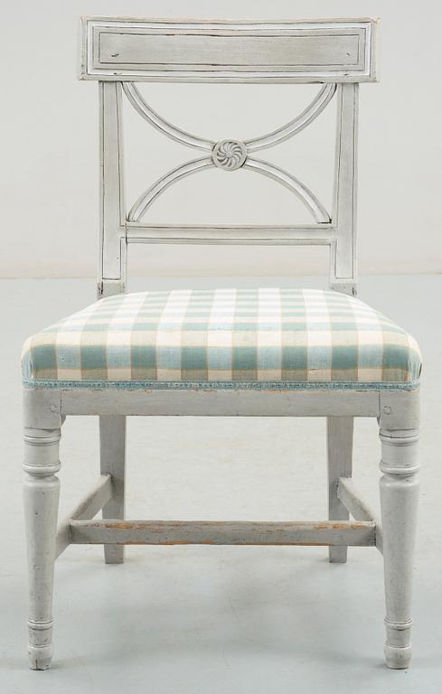 STOLAR, ett par,  sengustaviansk provins, s.k Bellmanstolar, 1800-talets första hälft.