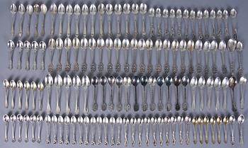 PARTI SKEDAR, 128 st, silver, mest Sverige, 1900-tal. Tot vikt 1240 g.