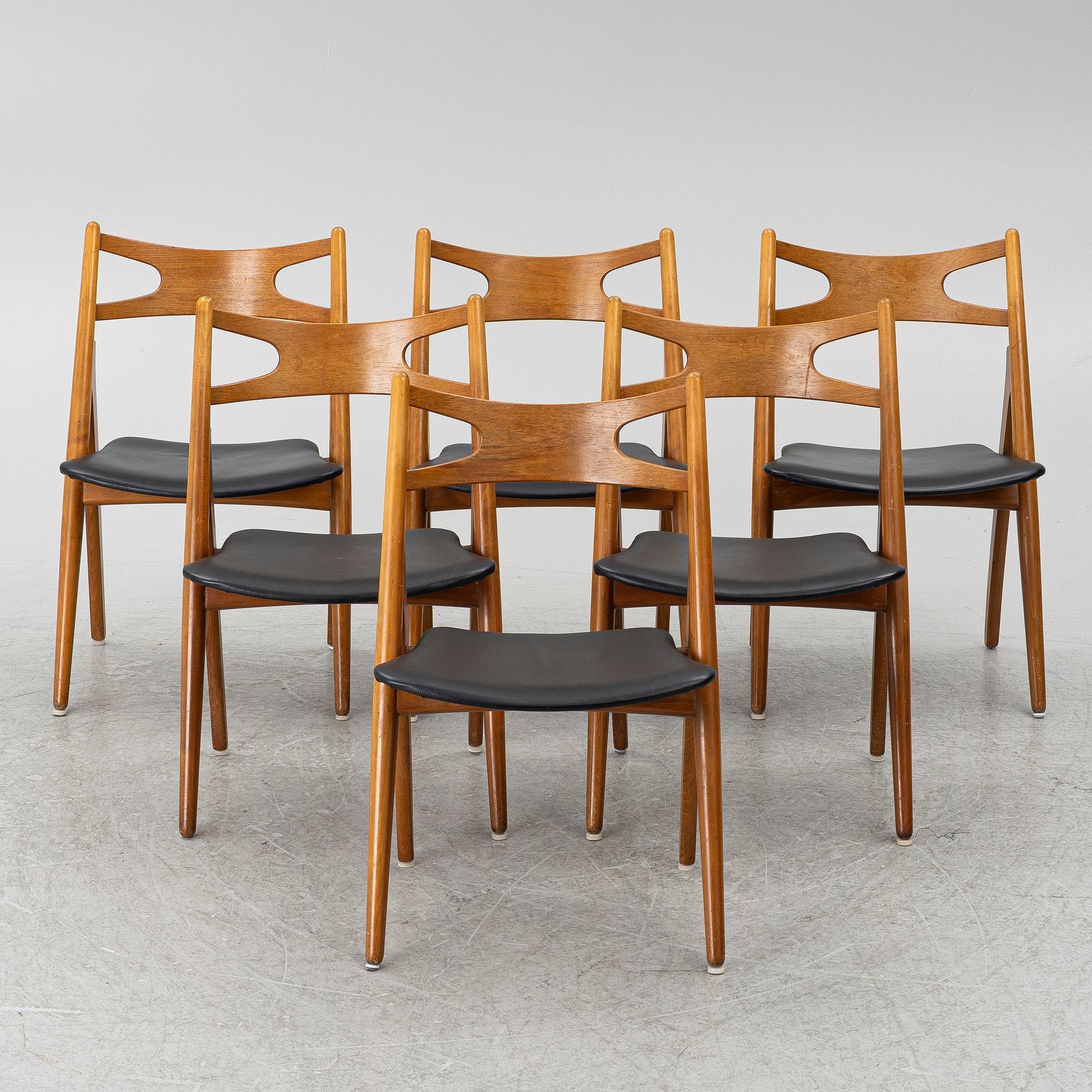 Hans J. Wegner, stolar, 6 st, "Savbukkestolen", Danmark, 1950/60-tal.