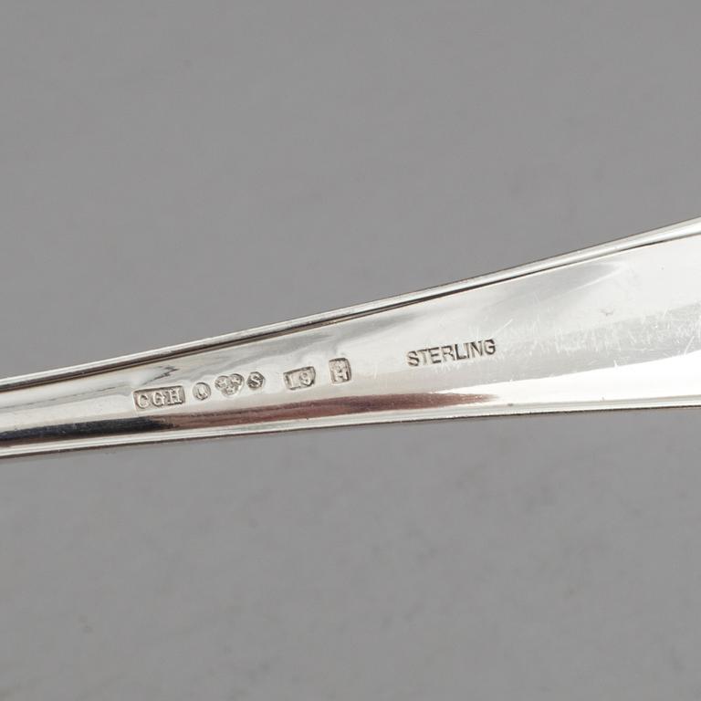 BESTICKSERVISDELAR, 85, silver, bland annat CG Hallberg. 1900-tal. Vikt exkl. stålblad ca 2264 g.