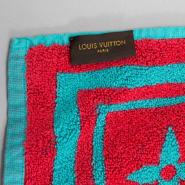 BATH TOWEL, Louis Vuitton.