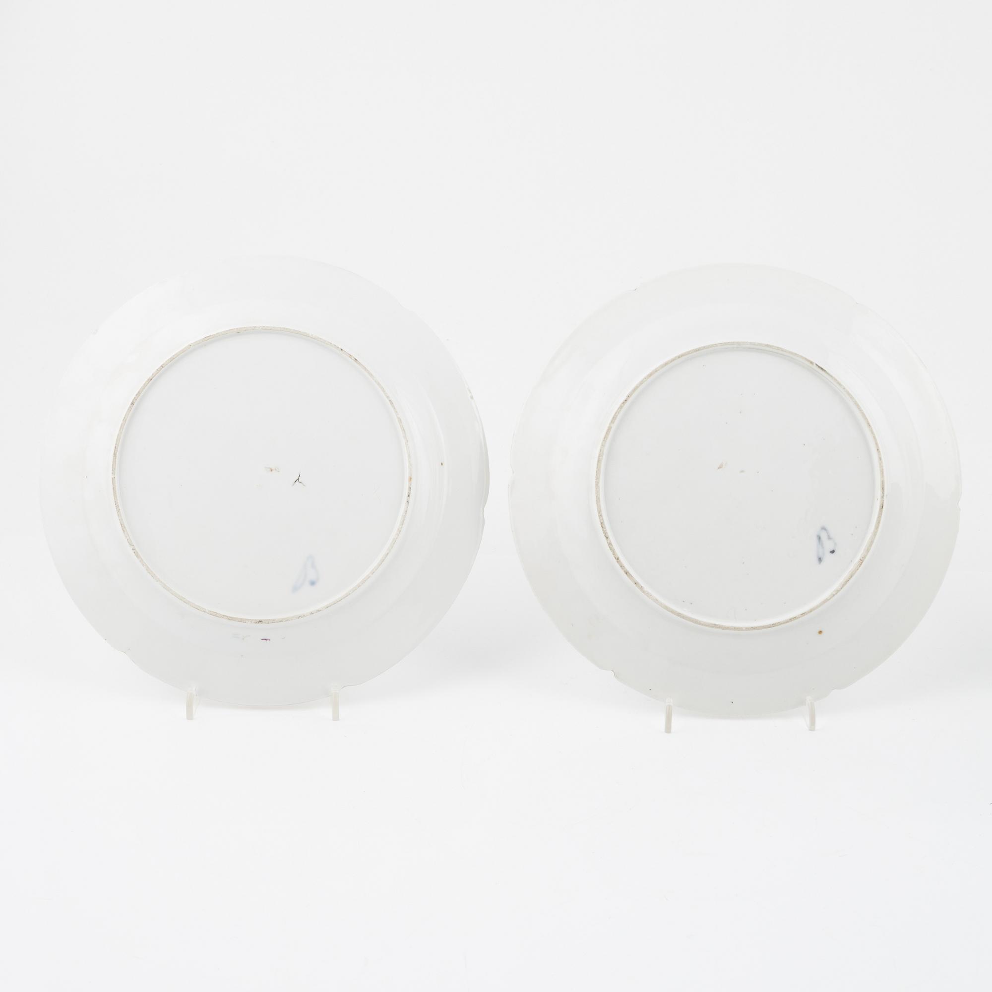 Four porcelaine dishes, 1800's, marked #B".