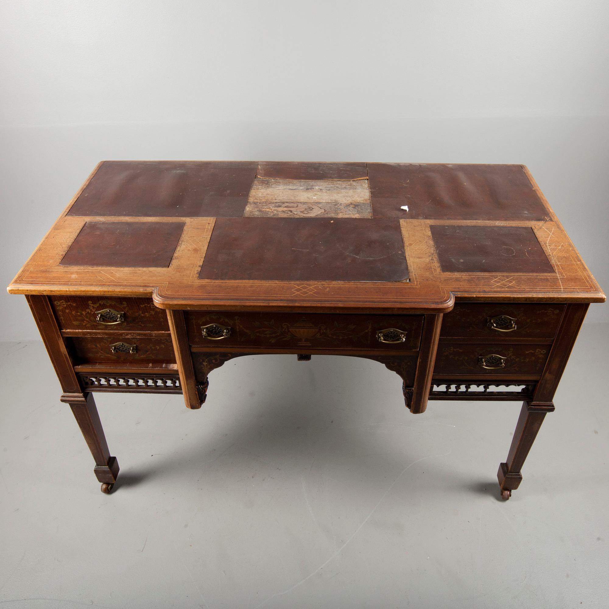 SKRIVBORD, Frankrike sekelskiftet 1800/1900.