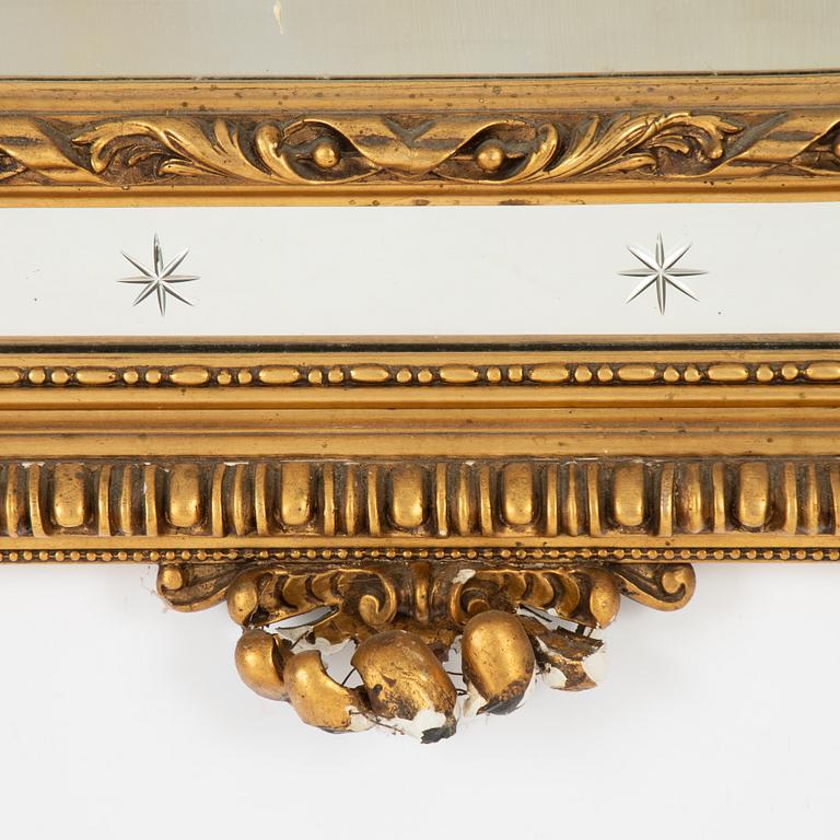 Spegel, barockstil, omkring år 1900.