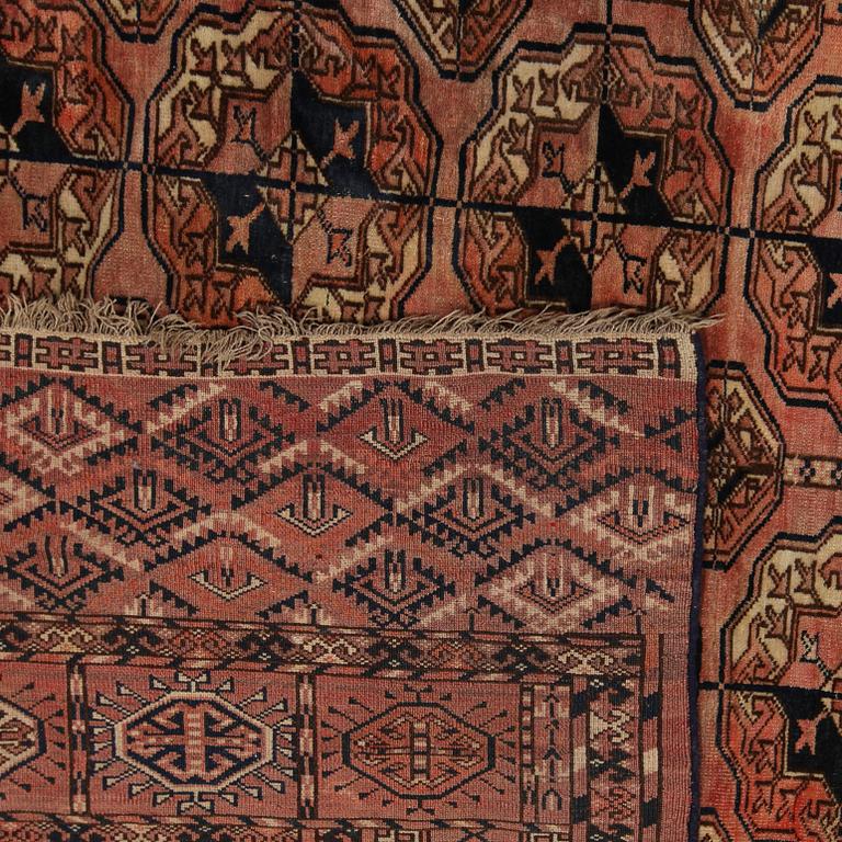 MATTA, 320x209 cm, orientalisk, troligen antik.