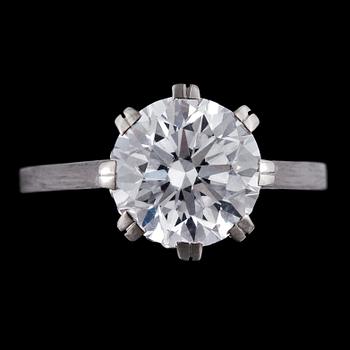 1023. A brilliant cut diamond ring, 3.01 ct.