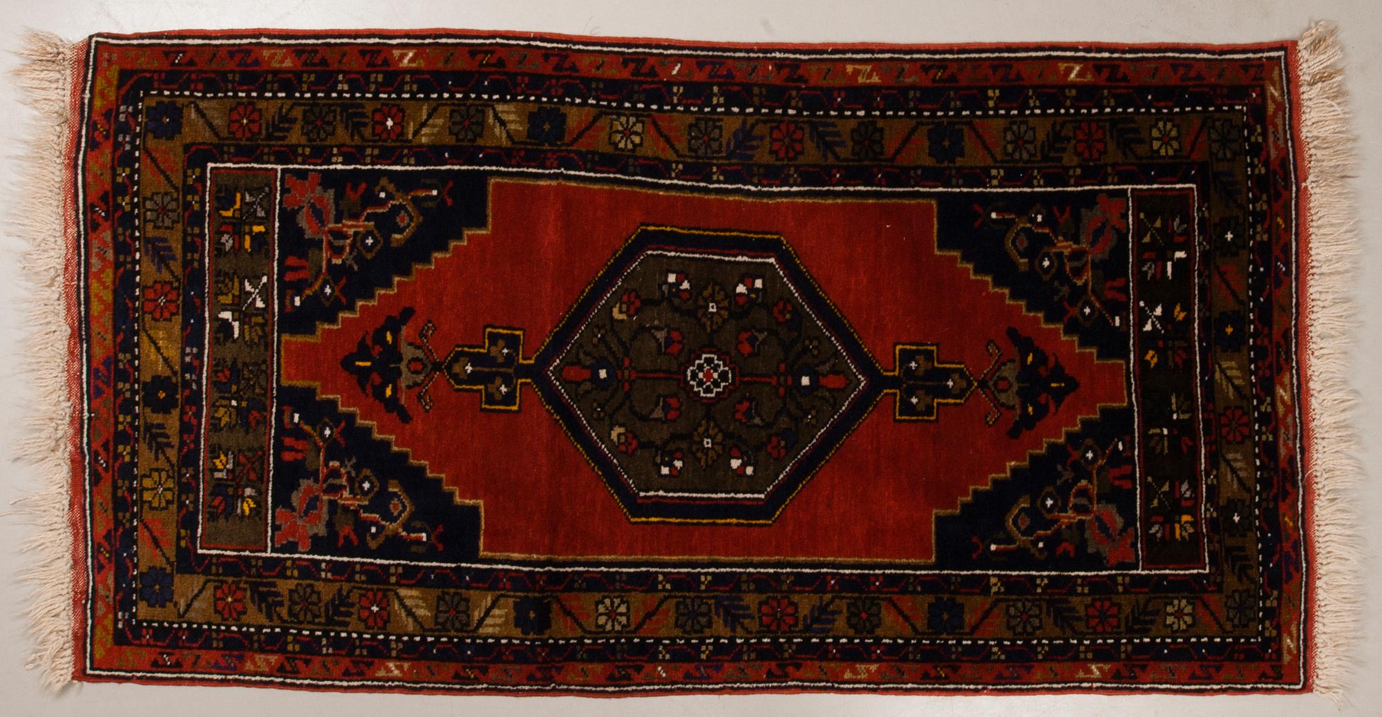 MATTA, Hamadan, Nordvästra Iran, 151x79 cm.