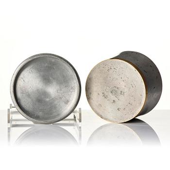 Nils Fougstedt, a lidded pewter bowl, Firma Svenskt Tenn, Stockholm, 1936.
