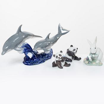 Lladró, 4 figurines, "The Chinese Zodiac": "A happy panda", "A cheerful panda", "The Rabbit", "Dance of the Dolphins".