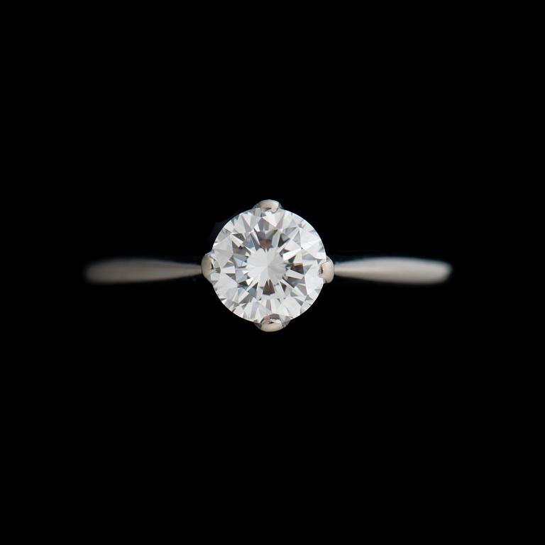 A RING, brilliant cut diamond, 18K white gold. A. Tillander, Helsinki Finland 1974.