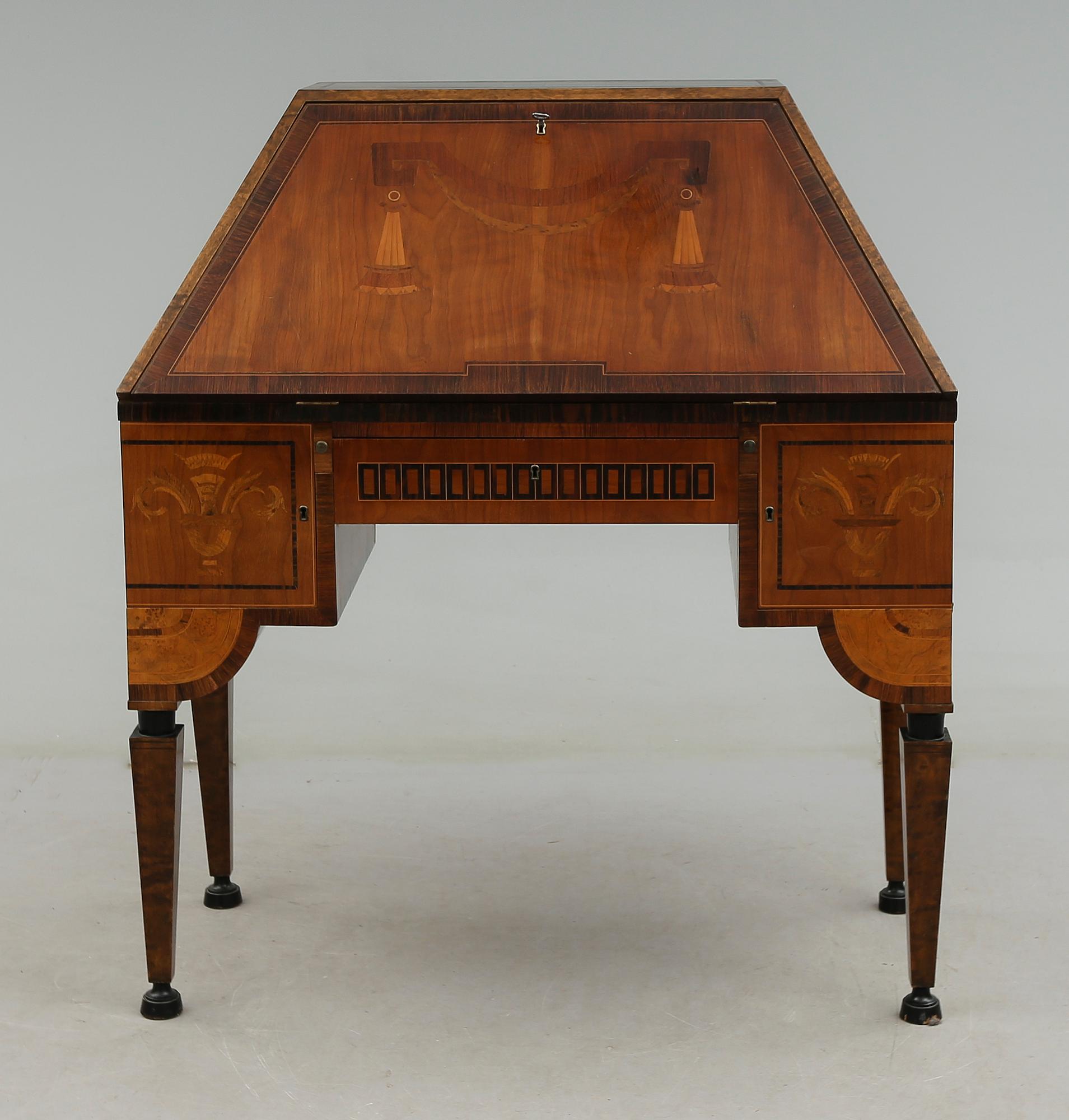 SKRIVSEKRETÄR, art déco.