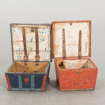 A set of three Swedish painted boxes 18/19th century.