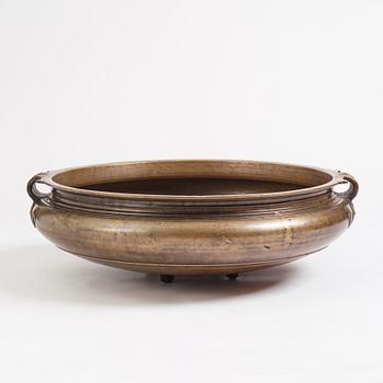 A large bronze Vessel/Urli, India, 19th century.