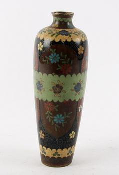 VAS, cloisonné, Kina.