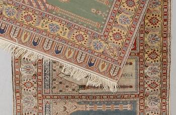 MATTA, orientalisk. Ca 285 x 102 cm.