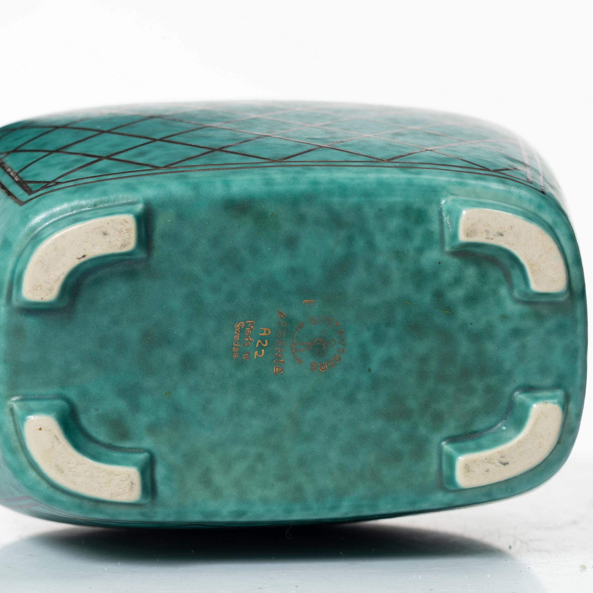 Wilhelm Kåge, a lidded 'Argenta' vase, Gustavsberg.