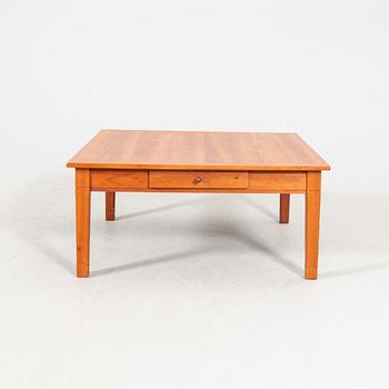 Annika Reuterswärd, soffbord, "Gustav", Fogia, 2000-tal.