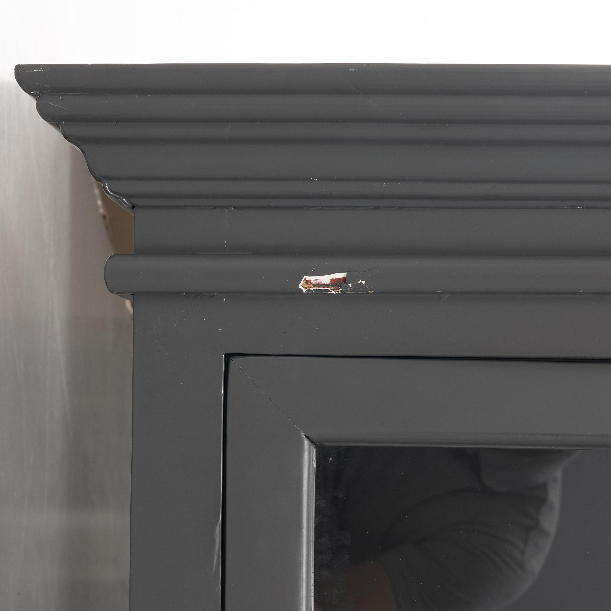 Vitrinskåp, 1900-talets senare del.