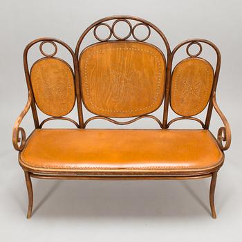 Soffa, Thonet-stil, 1900-talets början.