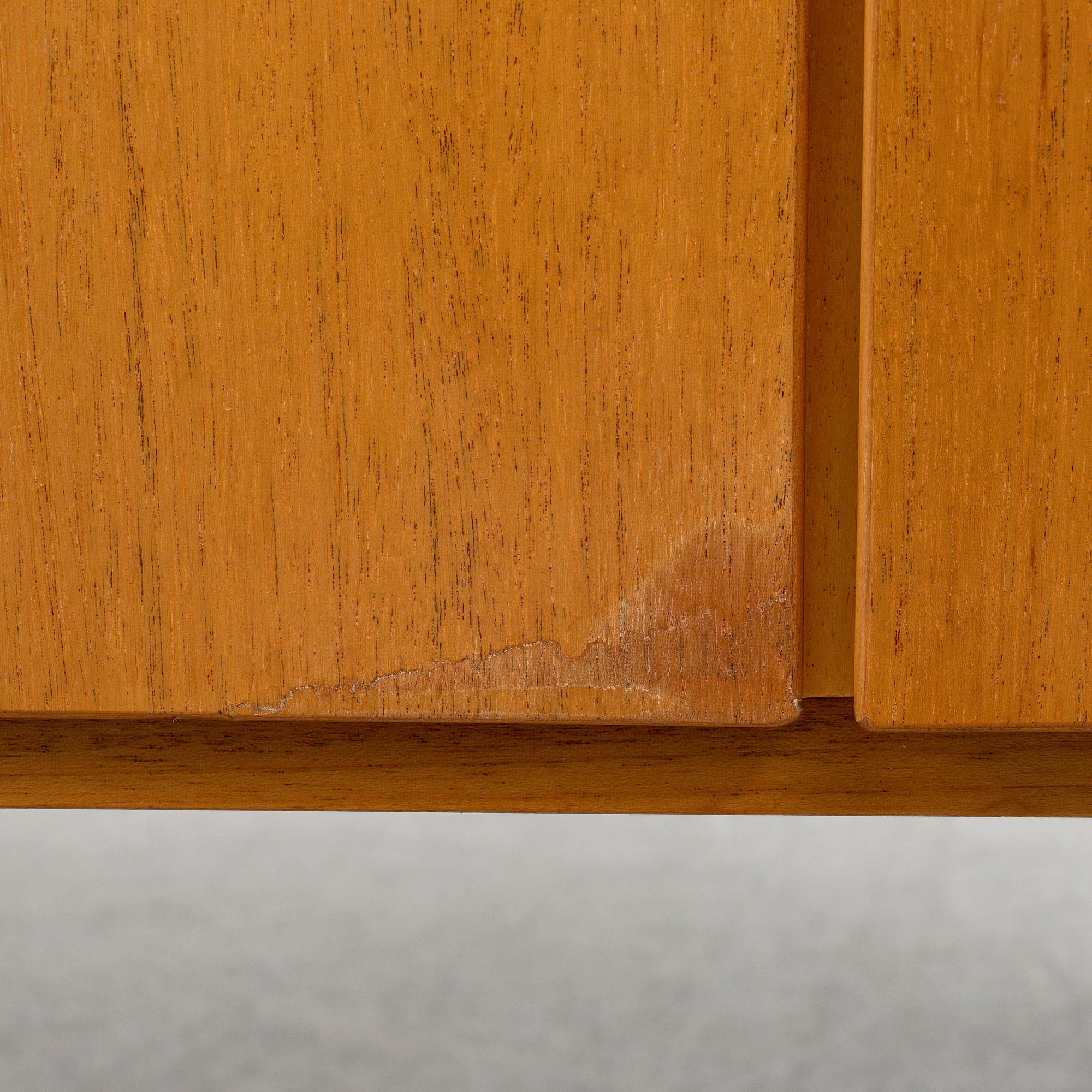 Josef Frank, sideboard, model 1015, Firma Svenskt Tenn.