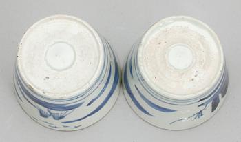 KOPPAR, ett par, porslin, Kina, Qing dynastin, Kangxi (1662-1722).