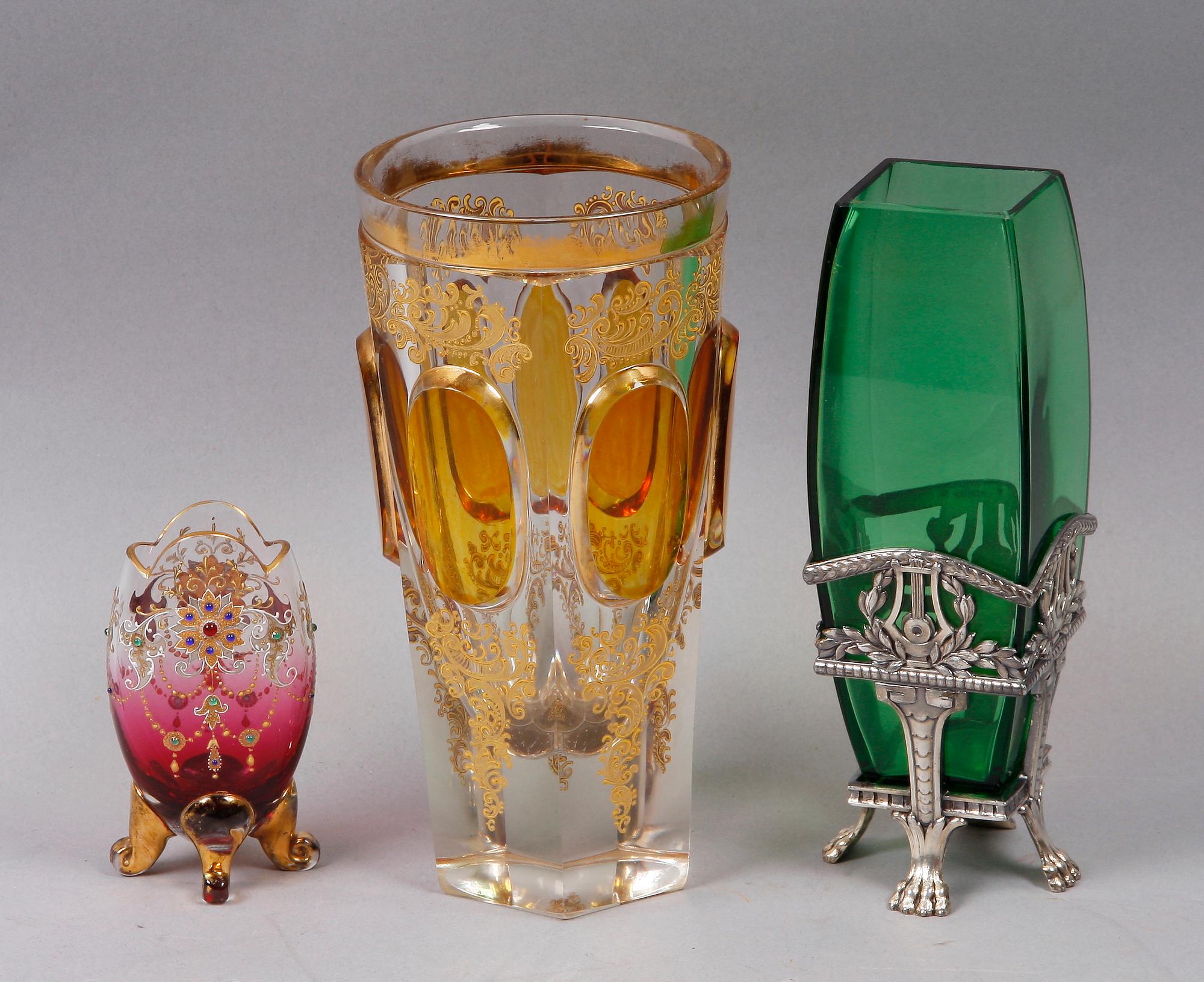 VASER, 3 st, glas och metall. Bl a WMF. 1800/1900-tal.