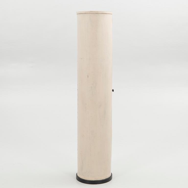 Column cabinet, first half of the 20th century.
