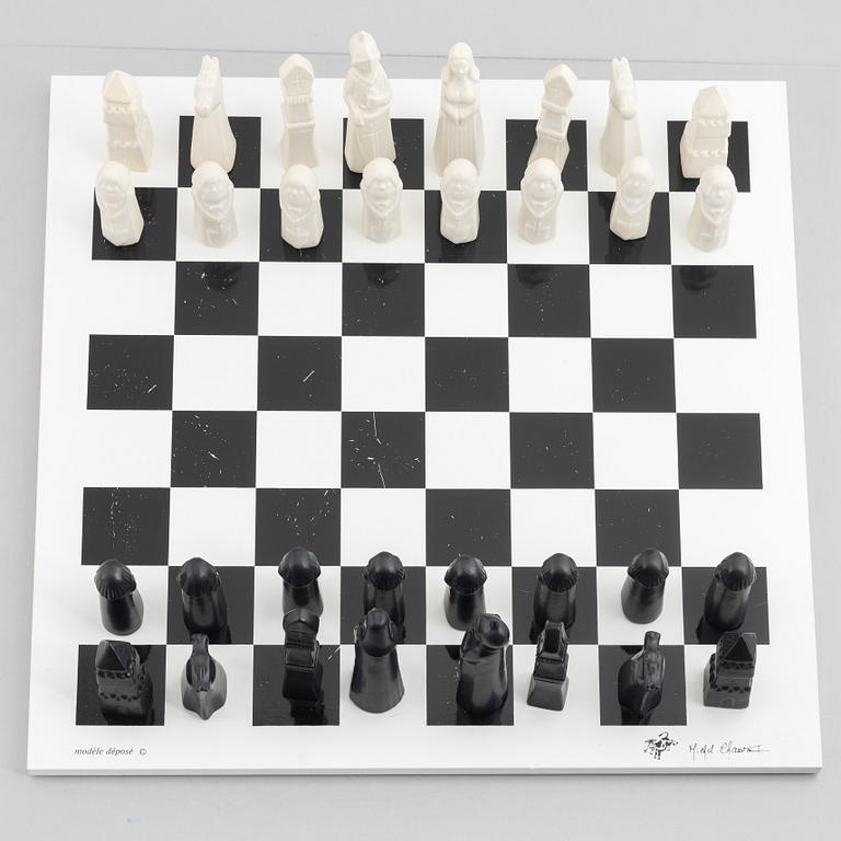 Sven Wejsfelt, 32 stoneware chess pieces, Gustavsberg, Sweden.