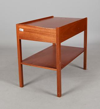 SÄNGBORD, Josef Frank, Firma Svenskt Tenn, modell 914.