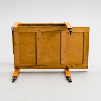 ALVAR AALTO, TARJOILUVAUNU NR 99. Suunniteltu Artekille noin 1935.