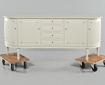 SIDEBOARD, gustaviansk stil, 1900-talets andra hälft.