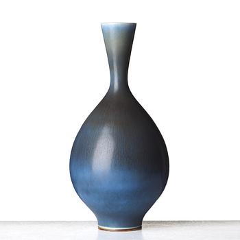 Berndt Friberg, a stoneware vase, Gustavsberg studio, Sweden 1963.