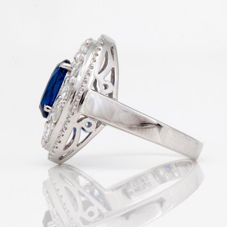 A 2.51ct sapphire and 1.34ct rose and brilliant-cut diamond ring.