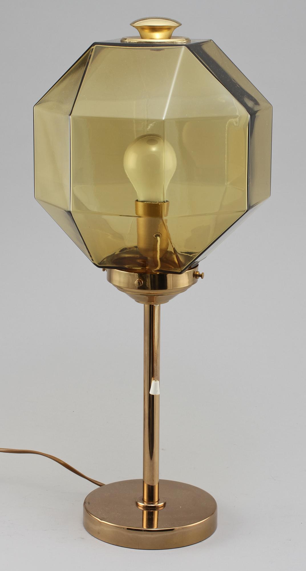 BORDSLAMPOR, ett par, Bergboms, 1900-talets andra hälft.