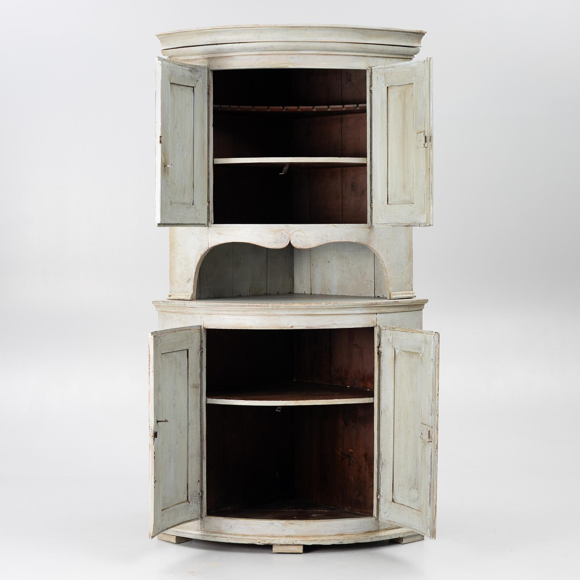 Corner cabinet, early 19th century, Gustavian.
