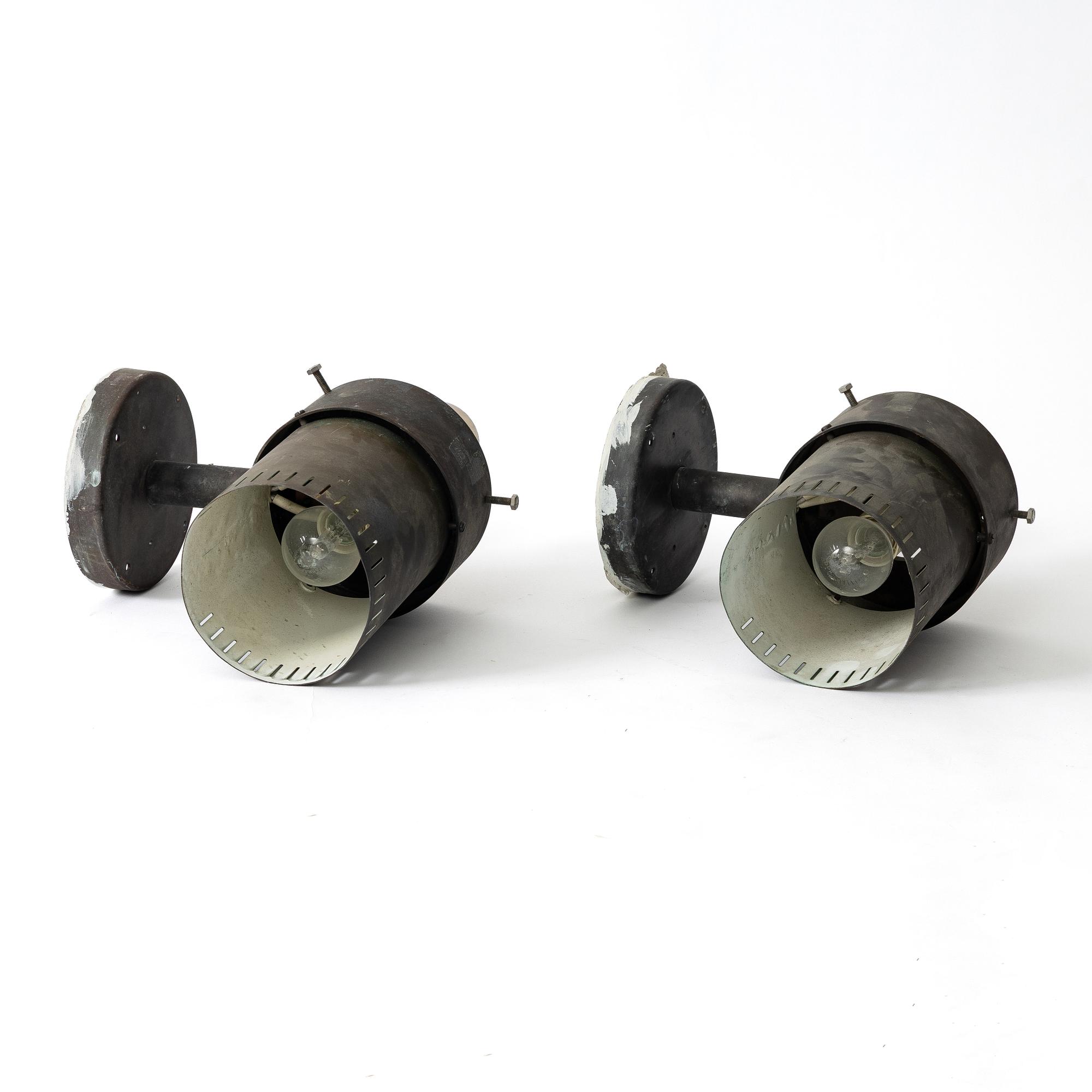 Anders Pehrson, Wall lights/façade lighting, a pair, “King”, Ateljé Lyktan, 1973.